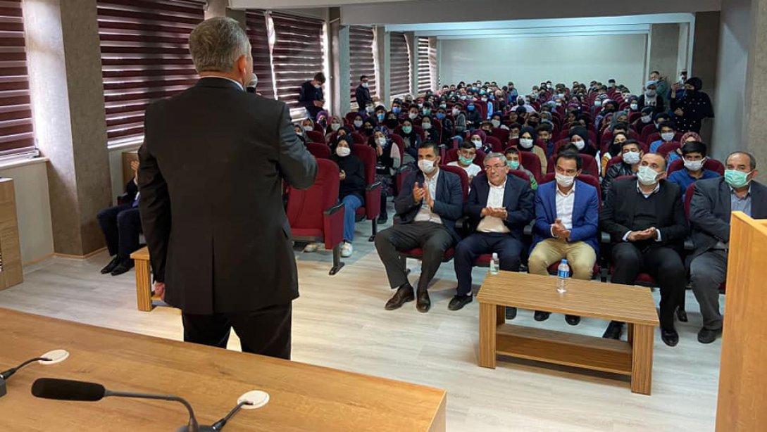 Kadışehri Anadolu İmam Hatip Lisesi'n de Mevlid-i Nebi Programına Katıldık